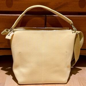 Rothy’s The Mini Zip Bucket bag - butter yellow